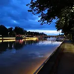 Appartement 2 Bedroom Cityhome 1-6 Pers, Wifi, Washing Machine *