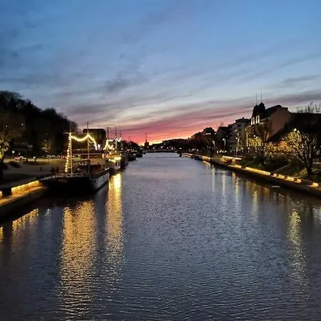 》kaupunkikoti Ursini - Turun Keskustan Sydaemessae トゥルク