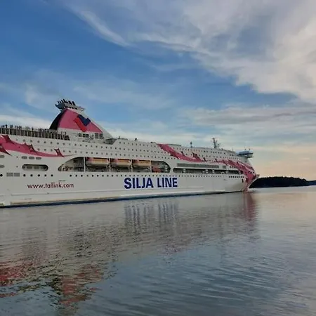 アパート 》kaupunkikoti Ursini - Turun Keskustan Sydaemessae トゥルク