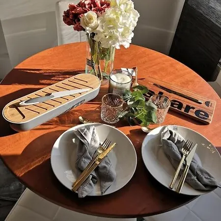 アパート 》kaupunkikoti Ursini - Turun Keskustan Sydaemessae