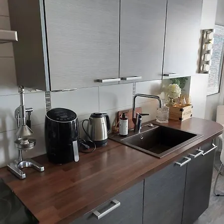 2 Bedroom Cityhome 1-6 Pers, Wifi, Washing Machine