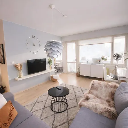 2 Bedroom Cityhome 1-6 Pers, Wifi, Washing Machine * Turku
