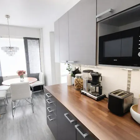 Apartment 2 Bedroom Cityhome 1-6 Pers, Wifi, Washing Machine *