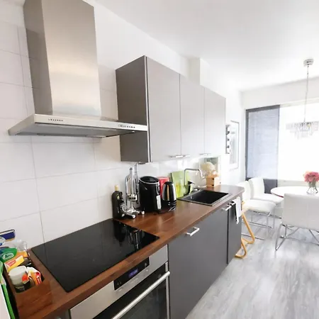 Apartment 2 Bedroom Cityhome 1-6 Pers, Wifi, Washing Machine *
