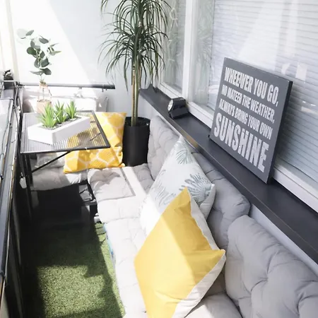 Apartment 2 Bedroom Cityhome 1-6 Pers, Wifi, Washing Machine