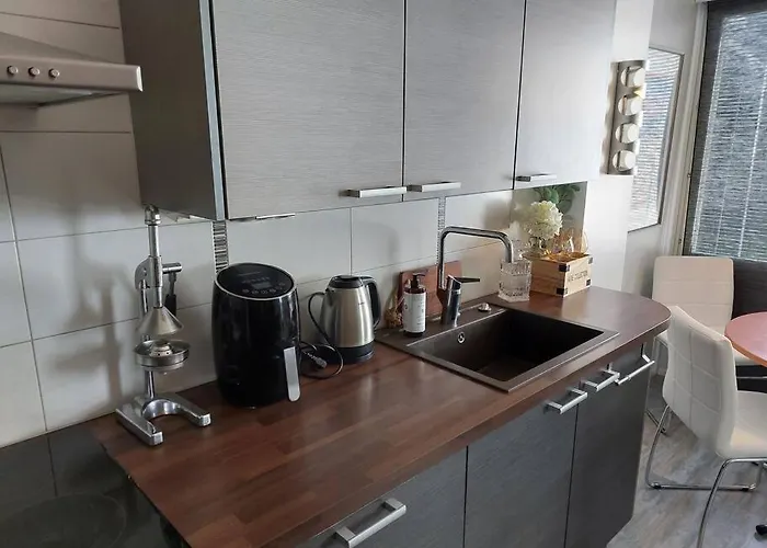 2 Bedroom Cityhome 1-6 Pers, Wifi, Washing Machine